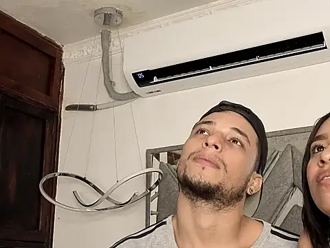 Snapshot of Fernanda_brown18 chatting on 17, 11, 2025 Fernanda brown18 online show from 17, 11, 2025