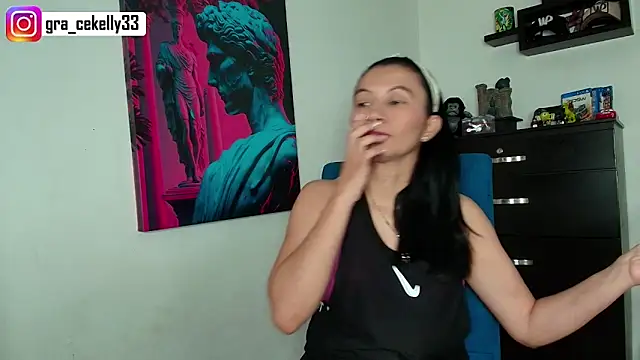 gracekelly12 online show from 7, 3, 2025