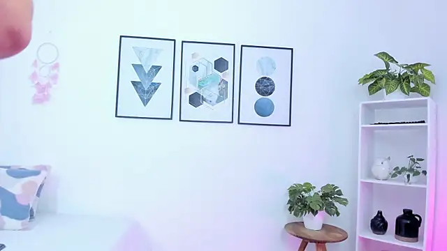 Abriil7 online show from 8, 2, 2025