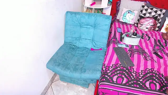 larafoxter online show from 13, 2, 2026