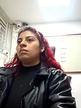 agatha 97  online show from 24, 1, 2025