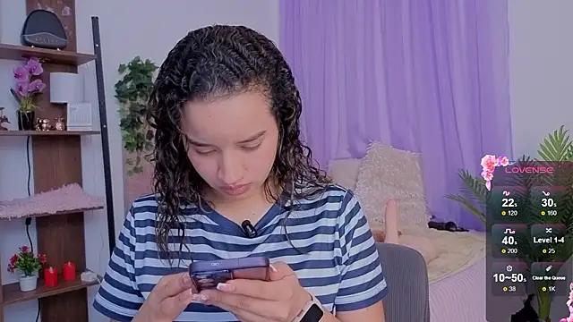 emilyrouxe online show from 4, 3, 2026