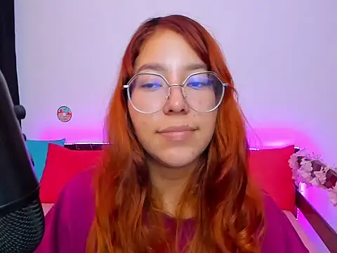  Moon Johnson online show from 21, 9, 2025