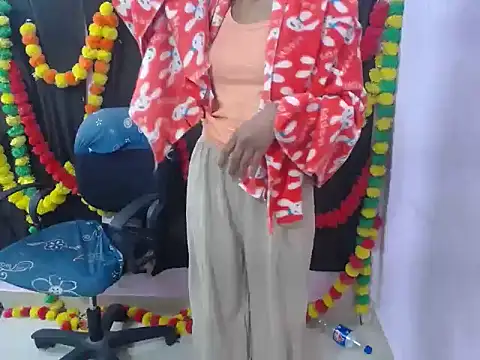 gulabo-Queen online show from 10, 12, 2024