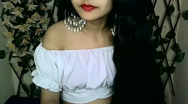 Snapshot of SUZY_FROMUS chatting on 2, 2, 2025 SUZY FROMUS online show from 2, 2, 2025