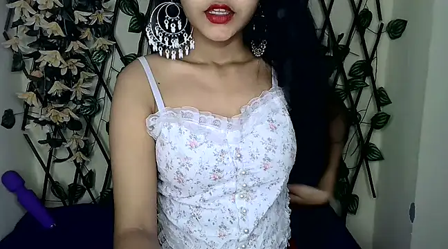 Snapshot of SUZY_FROMUS chatting on 18, 2, 2025 SUZY FROMUS online show from 18, 2, 2025