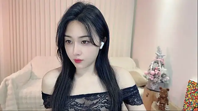 Snapshot of K-moumou chatting on 10, 3, 2025 K-moumou online show from 10, 3, 2025