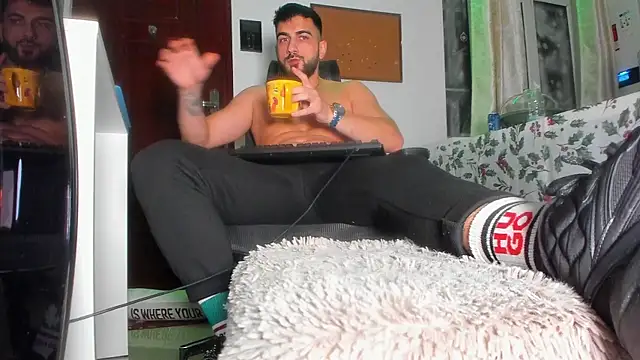 Snapshot of welcometo_hell chatting on 2, 12, 2025 welcometo hell online show from 2, 12, 2025