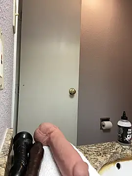 Snapshot of Backshort11 chatting on 2, 3, 2025 Backshort11 online show from 2, 3, 2025