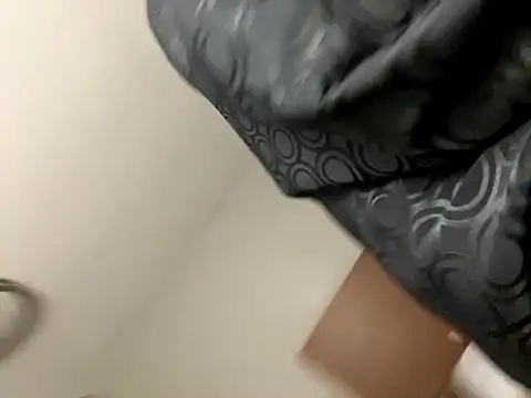 Snapshot of Backshort11 chatting on 20, 10, 2025 Backshort11 online show from 20, 10, 2025