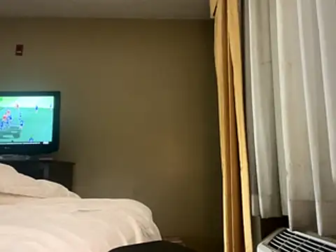 Snapshot of Backshort11 chatting on 26, 10, 2025 Backshort11 online show from 26, 10, 2025