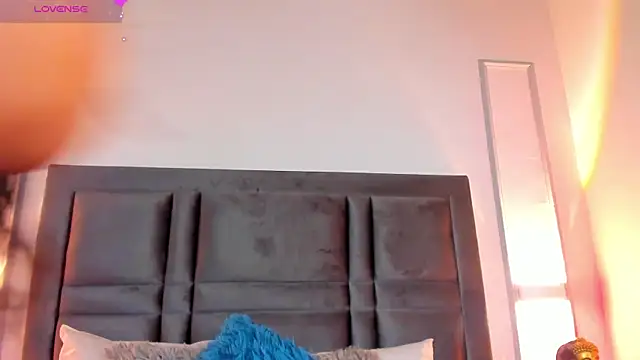 EmmaBecket2 online show from 20, 2, 2025