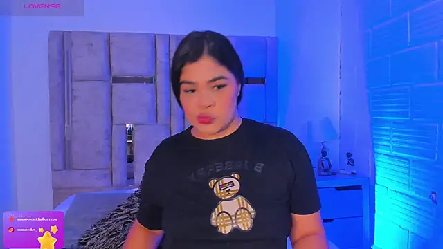 EmmaBecket2 online show from 9, 10, 2025