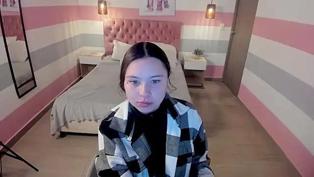 Snapshot of Carol_Pinter chatting on 4, 3, 2025 Carol Pinter online show from 4, 3, 2025