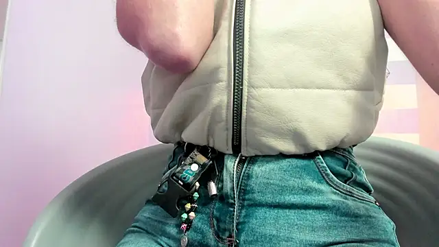 Snapshot of Carol_Pinter chatting on 8, 3, 2025 Carol Pinter online show from 8, 3, 2025