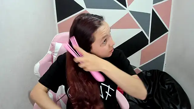 Snapshot of Carol_Pinter chatting on 27, 9, 2025 Carol Pinter online show from 27, 9, 2025