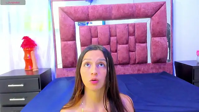 lucy cooper01 online show from 3, 12, 2024