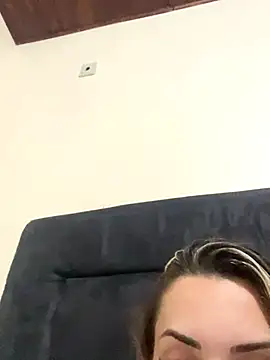 hotskinny1 online show from 2, 12, 2024