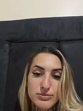 hotskinny1 online show from 5, 3, 2025