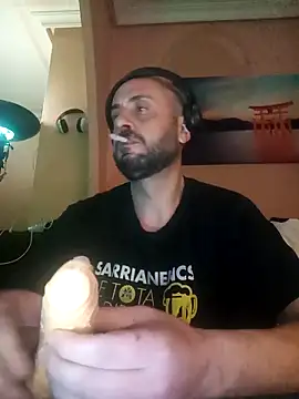 Snapshot of AlohaXx00 chatting on 22, 12, 2025 AlohaXx00 online show from 22, 12, 2025