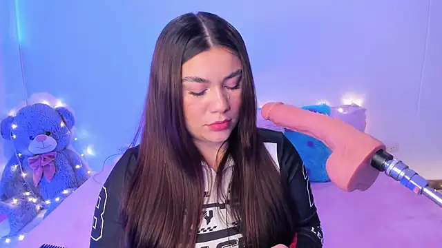 Snapshot of Isa_belaa chatting on 13, 2, 2025 Isa belaa online show from 13, 2, 2025