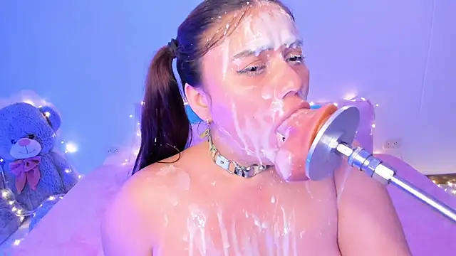 Snapshot of Isa_belaa chatting on 14, 2, 2025 Isa belaa online show from 14, 2, 2025