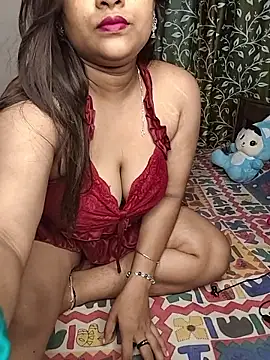 Snapshot of Hottyalia chatting on 5, 10, 2025 Hottyalia online show from 5, 10, 2025