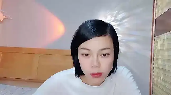 Linda-LL online show from 28, 1, 2025