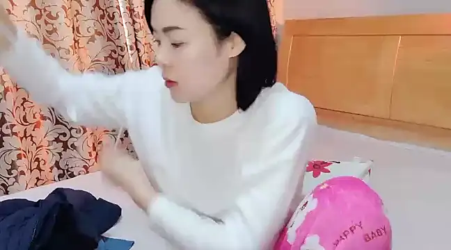 Linda-LL online show from 19, 2, 2025