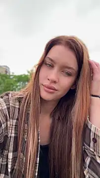 KikiWatson online show from 28, 5, 2026