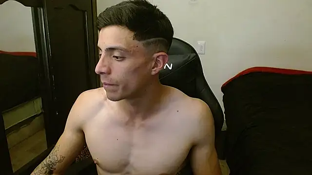 Snapshot of kv___xxx_ chatting on 11, 9, 2025 kv   xxx  online show from 11, 9, 2025