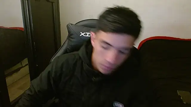 Snapshot of kv___xxx_ chatting on 24, 9, 2025 kv   xxx  online show from 24, 9, 2025