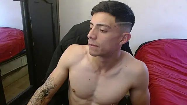 Snapshot of kv___xxx_ chatting on 2, 10, 2025 kv   xxx  online show from 2, 10, 2025