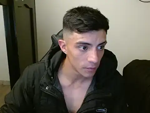 Snapshot of kv___xxx_ chatting on 29, 10, 2025 kv   xxx  online show from 29, 10, 2025