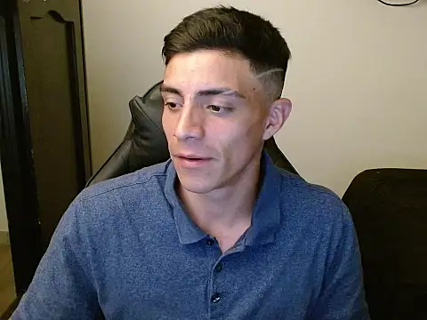 Snapshot of kv___xxx_ chatting on 29, 10, 2025 kv   xxx  online show from 29, 10, 2025