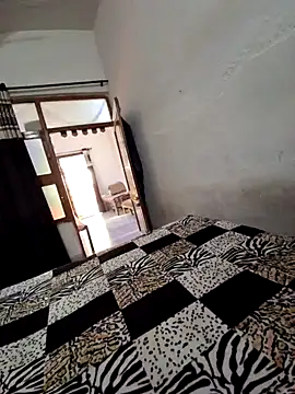 menakshiiikaur online show from 12, 12, 2024