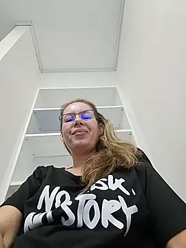 uber babe online show from 18, 6, 2026