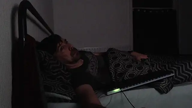 willybewild online show from 8, 11, 2025