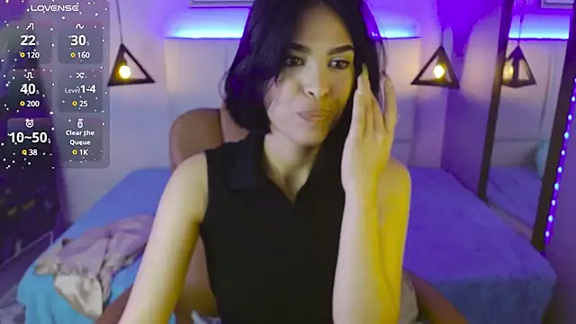 Snapshot of AlessiaVal_ chatting on 24, 1, 2025 AlessiaVal online show from 24, 1, 2025