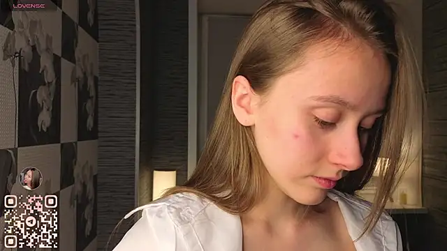 Snapshot of EthalBuffkin chatting on 29, 11, 2025 EthalBuffkin online show from 29, 11, 2025