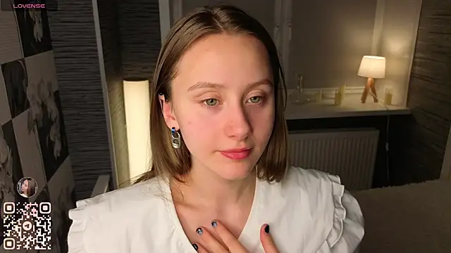 Snapshot of EthalBuffkin chatting on 30, 11, 2025 EthalBuffkin online show from 30, 11, 2025