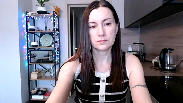 jainesummer online show from 17, 2, 2025