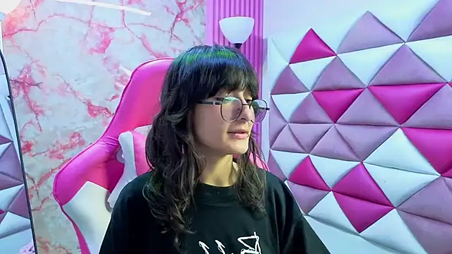 Snapshot of Danny_Face chatting on 20, 2, 2026 Danny Face online show from 20, 2, 2026