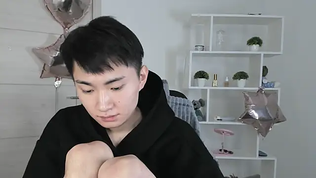 Snapshot of Miram_Yu chatting on 6, 12, 2024 Miram Yu online show from 6, 12, 2024