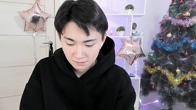 Snapshot of Miram_Yu chatting on 18, 12, 2024 Miram Yu online show from 18, 12, 2024