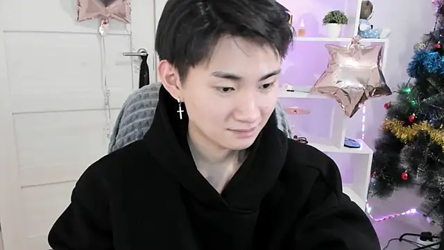 Snapshot of Miram_Yu chatting on 22, 12, 2024 Miram Yu online show from 22, 12, 2024