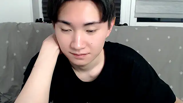 Snapshot of Miram_Yu chatting on 31, 1, 2025 Miram Yu online show from 31, 1, 2025