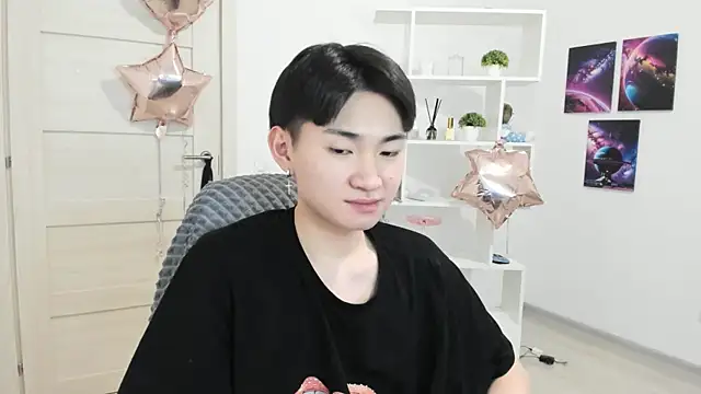 Snapshot of Miram_Yu chatting on 26, 2, 2025 Miram Yu online show from 26, 2, 2025