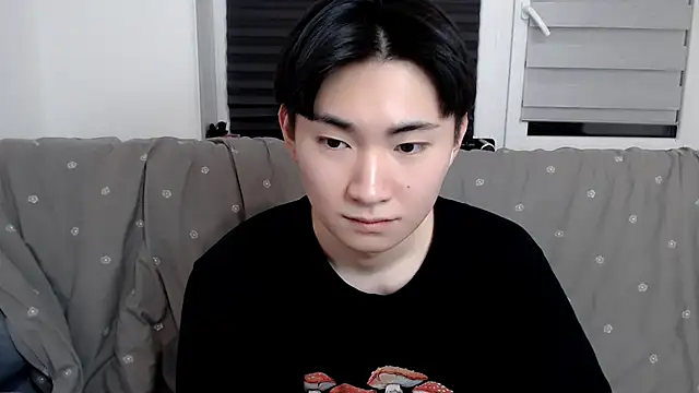 Snapshot of Miram_Yu chatting on 9, 3, 2025 Miram Yu online show from 9, 3, 2025