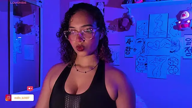 MadelineBenet online show from 14, 3, 2025